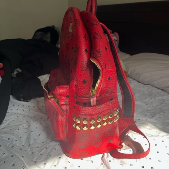 MCM Backpack - Picture 3 of 9